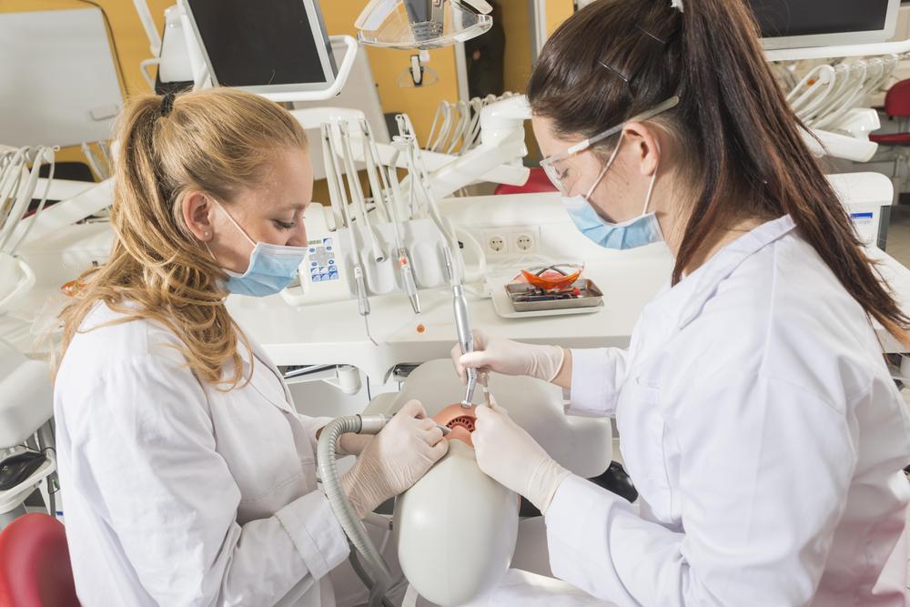Riga-Stradins-University-Dentistry-Training
