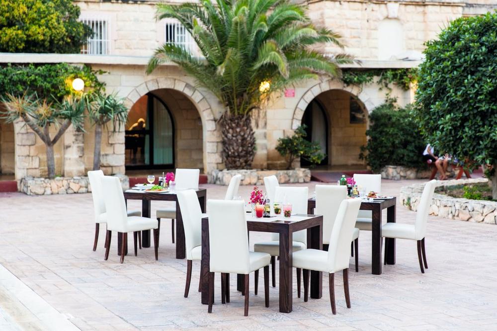 MediCampus Europeo in Malta Cafe Restaurant