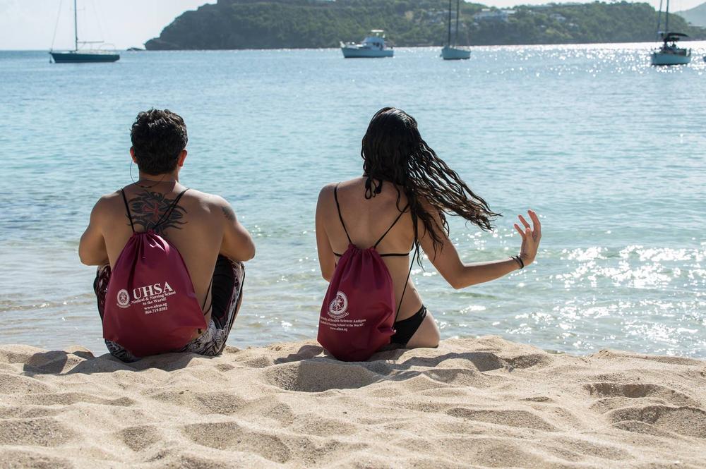 UHSA Students on the Beach